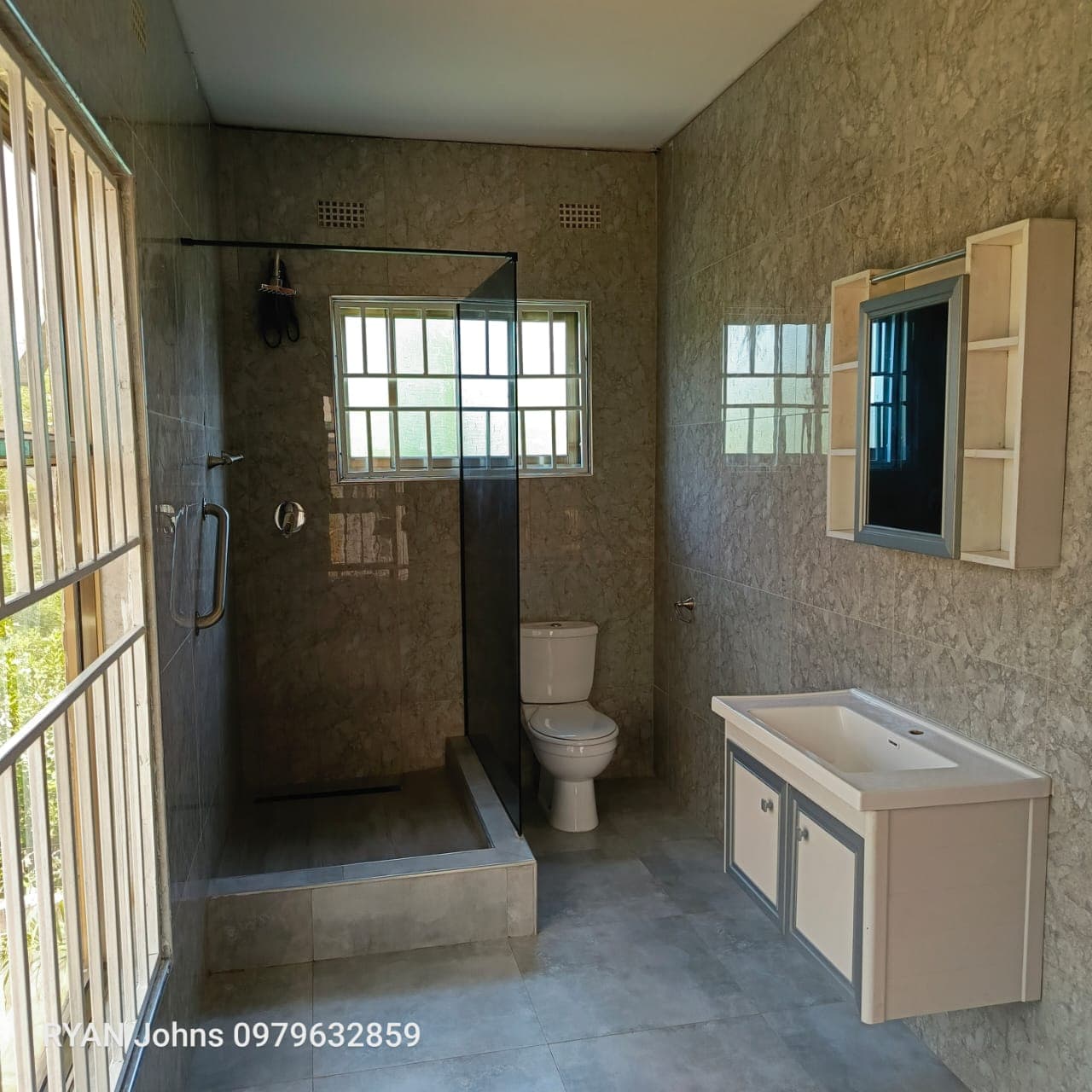 3 bedroomed house for rent in Ibex Hill